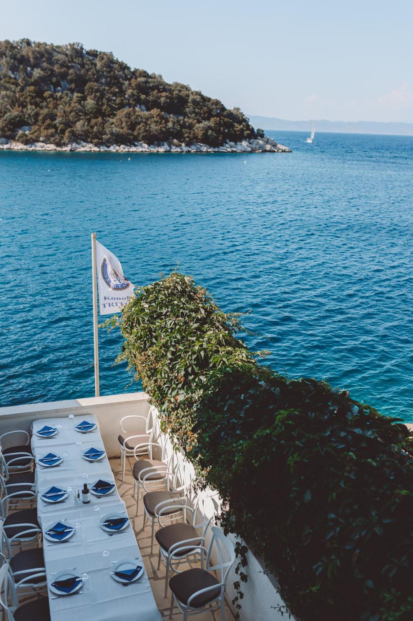 Accommodation Triton Lastovo Eksteriør bilde